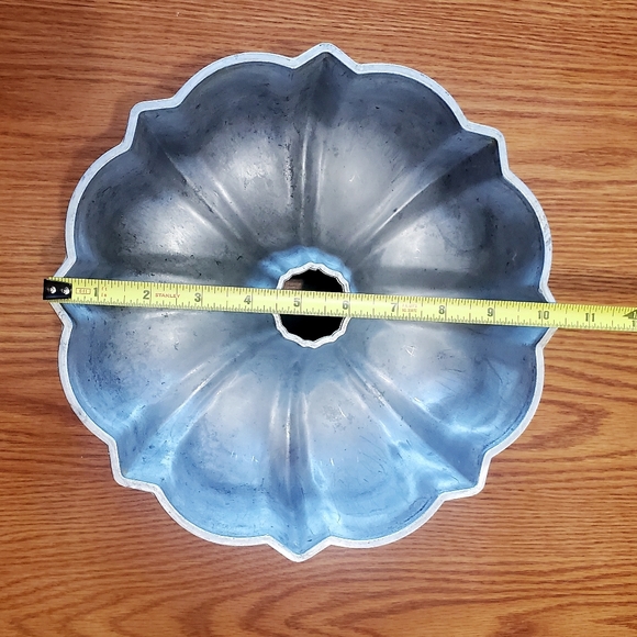 Vintage Northland Bundt Fluted Tube Pan Cake Pan 10" - Picture 6 of 12